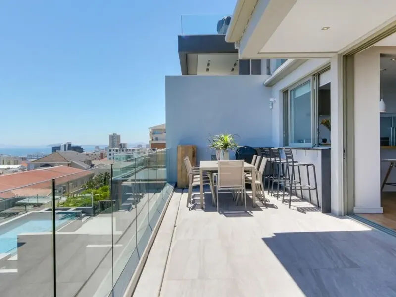 Orion Villa in Bantry Bay – photo 1