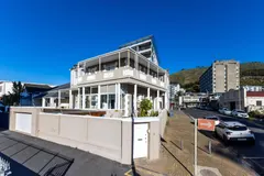 Cornerstone Place in Sea Point – photo 27 thumbnail