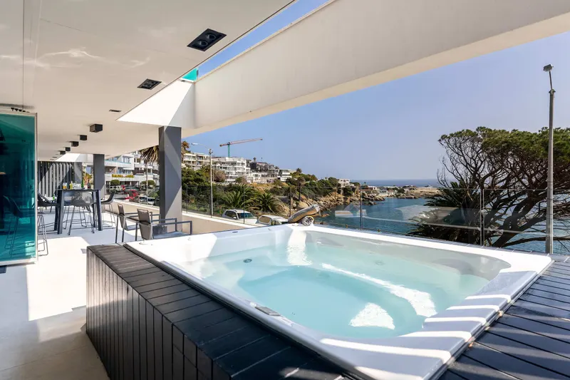 Amashe in Camps Bay – photo 5