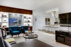 Atlantic Spray Apartment in Mouille Point – photo 10 thumbnail
