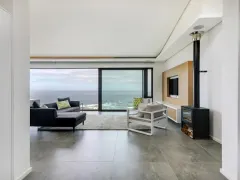 Skyline Views in Camps Bay – photo 10 thumbnail