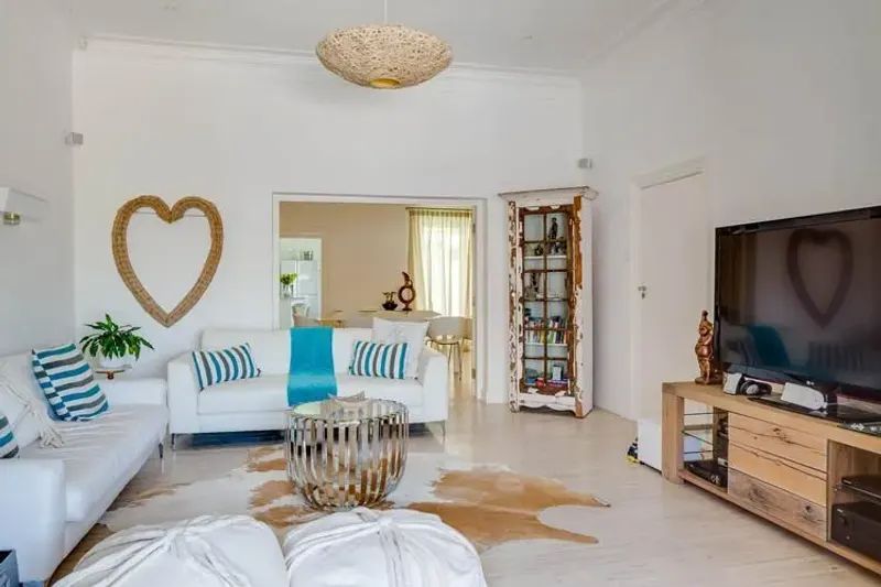 Bompton Villa Bantry Bay in Bantry Bay – photo 3