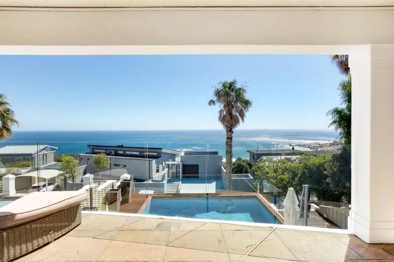 Medburn Alcove in Camps Bay – photo 12