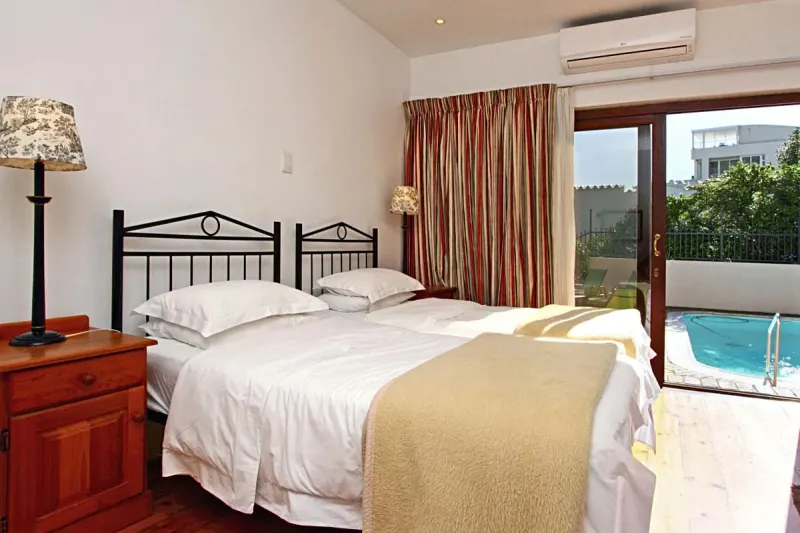 Camps Bay Terrace Lodge in Camps Bay – photo 15