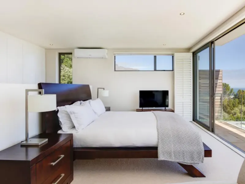 Villa Sekoma in Camps Bay – photo 15