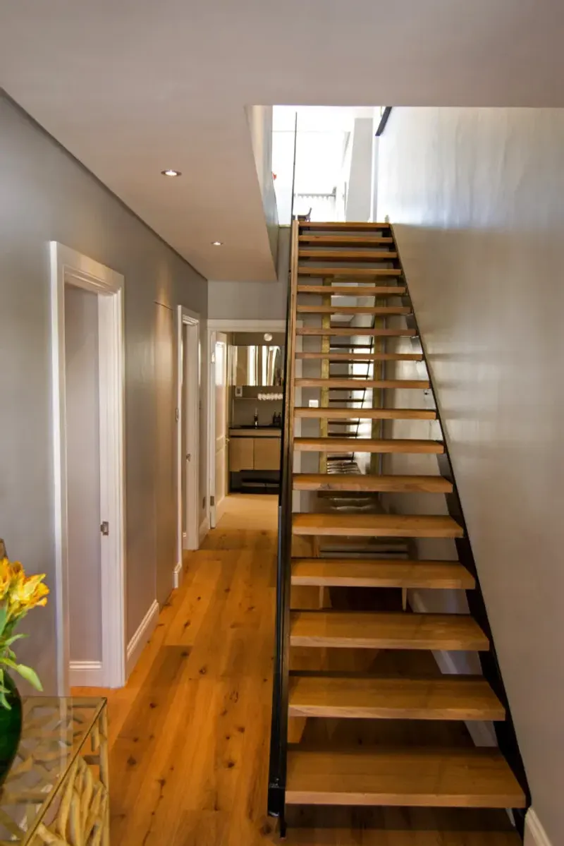 Bantry Luxe Apartment 3 in Bantry Bay – photo 17
