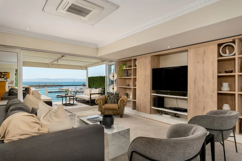 Granger Vista in Mouille Point – photo 19