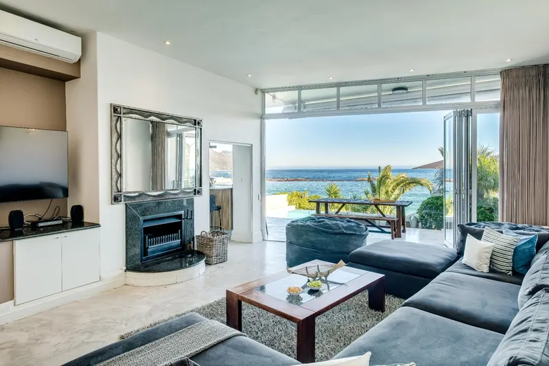 Villa Sevara in Camps Bay – photo 2