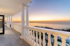 Chateau Camps in Camps Bay – photo 48 thumbnail