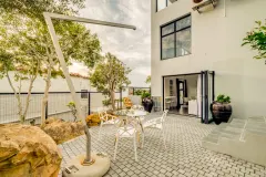 Sunset Views in Camps Bay – photo 17 thumbnail