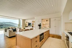 Sandstone Apartment in Higgovale – photo 17 thumbnail