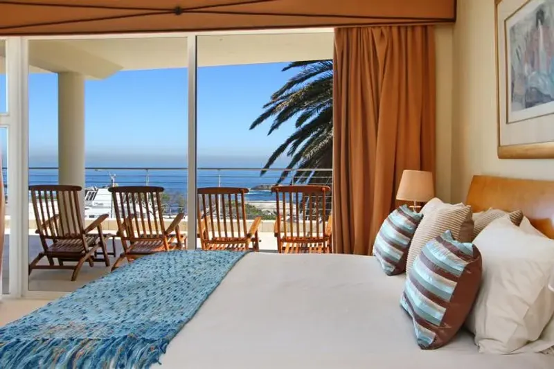 Victoria Penthouse in Camps Bay – photo 13