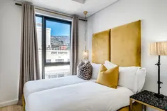 304 on N in Green point – photo 16 thumbnail