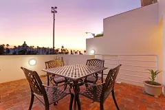 Camps Bay Beach Apartment in Camps Bay – photo 4 thumbnail