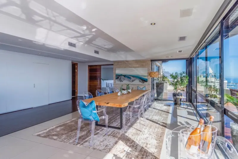 Camps Bay Drive Villa in Camps Bay – photo 11