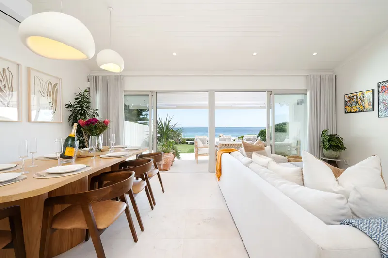 3rd Beach Bungalow in Clifton – photo 11