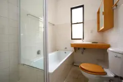 Seaside Garden Apartment in Sea Point – photo 13 thumbnail