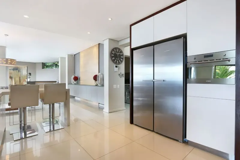 Chepstow Road Villa in Green Point – photo 20