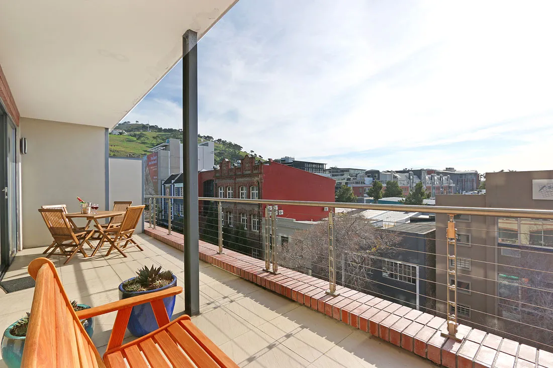 property_d8bcbae2-58a4-40a3-9328-4b09164f60c6_1