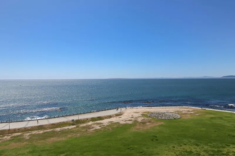 Bella vista in Mouille Point – photo 10