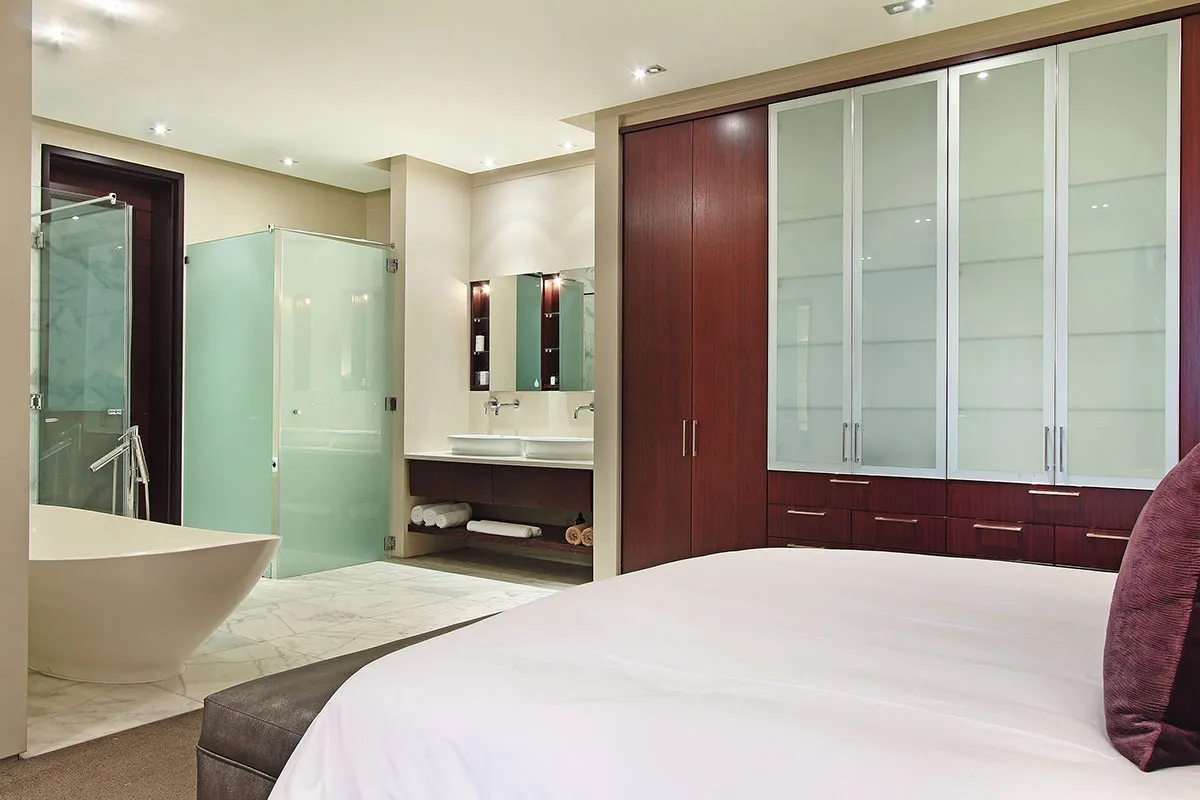 property_d8f0861d-edae-4af2-9f1f-8880fab1f492_11