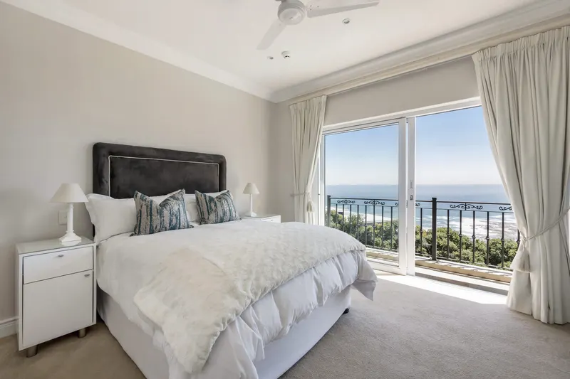 Villa Stanleon in Bantry Bay – photo 50