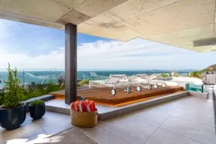 Arkham Villa in Fresnaye – photo 28 thumbnail