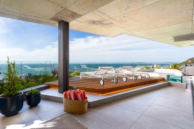 Arkham Villa in Fresnaye – photo 28