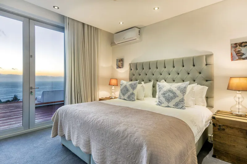 Gratia Villa in Camps Bay – photo 36
