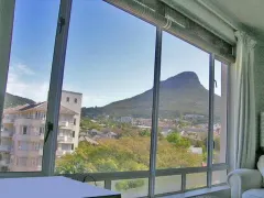Hof Penthouse in Gardens – photo 5 thumbnail