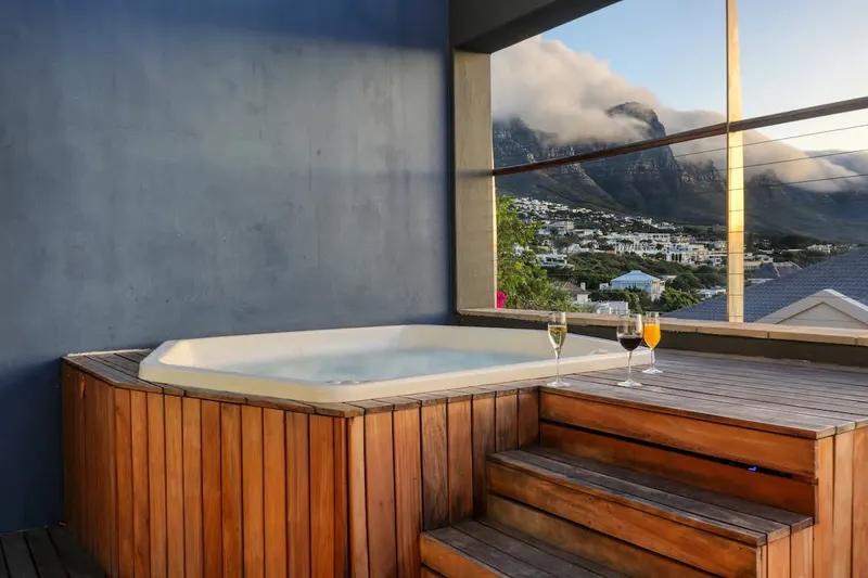 Strathmore House in Camps Bay – photo 26