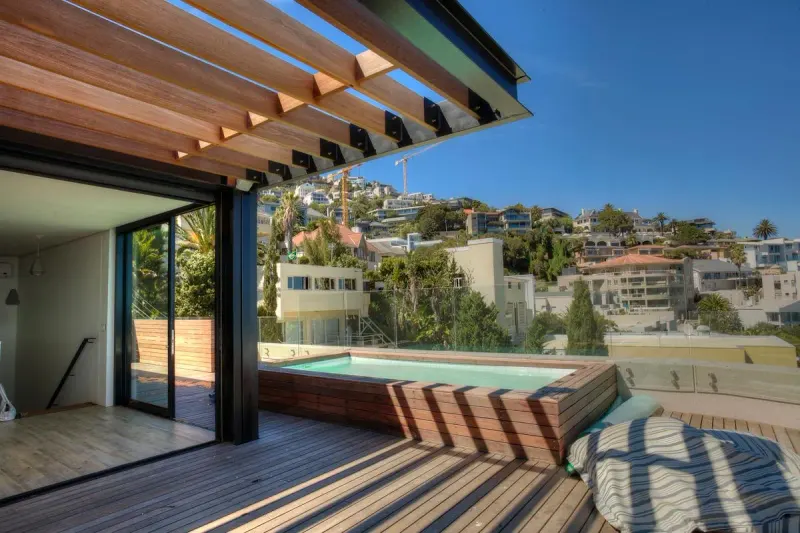 Arcadia Road Villa in Bantry Bay – photo 2
