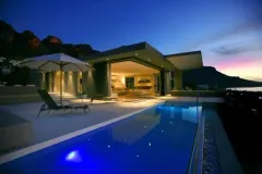 Bakoven Penthouse in Camps Bay – photo 1 thumbnail
