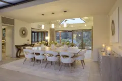 High Constantia Villa in Constantia – photo 6 thumbnail