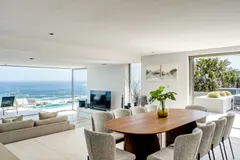 Blue Ocean Penthouse in Camps Bay – photo 29 thumbnail