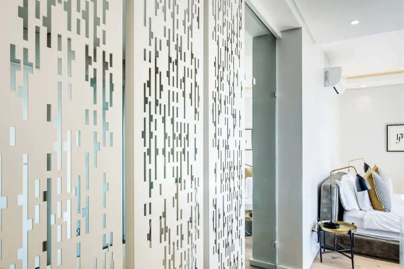 Penthouse on S in Three Anchor Bay – photo 21