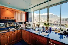 Carradale Penthouse in V&A Waterfront – photo 11 thumbnail