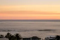 Glen Sunsets in Camps Bay – photo 41 thumbnail