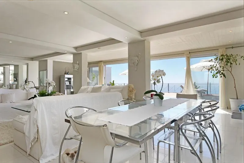 Ocean Views Villa Bantry Bay in Bantry Bay – photo 2