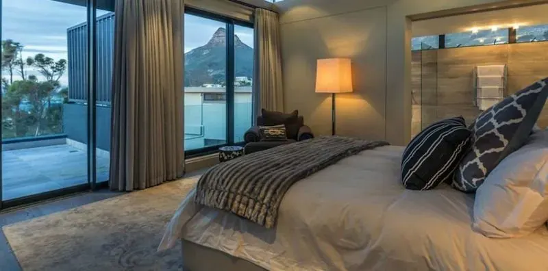 The Phoenix in Camps Bay – photo 20