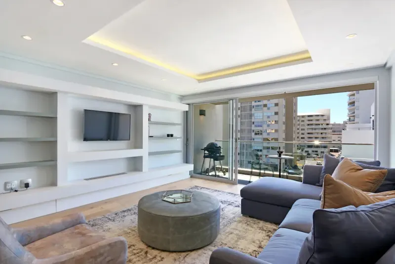 Pavilion in Sea Point – photo 16