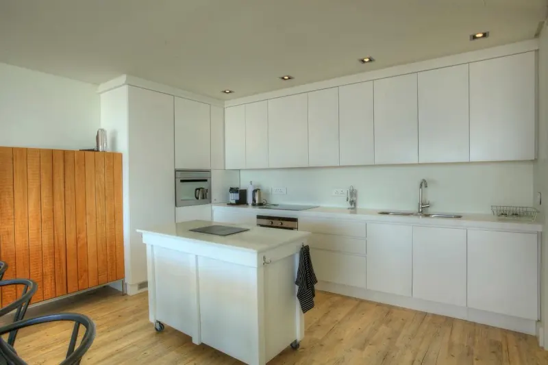 Arcadia Road Villa in Bantry Bay – photo 5
