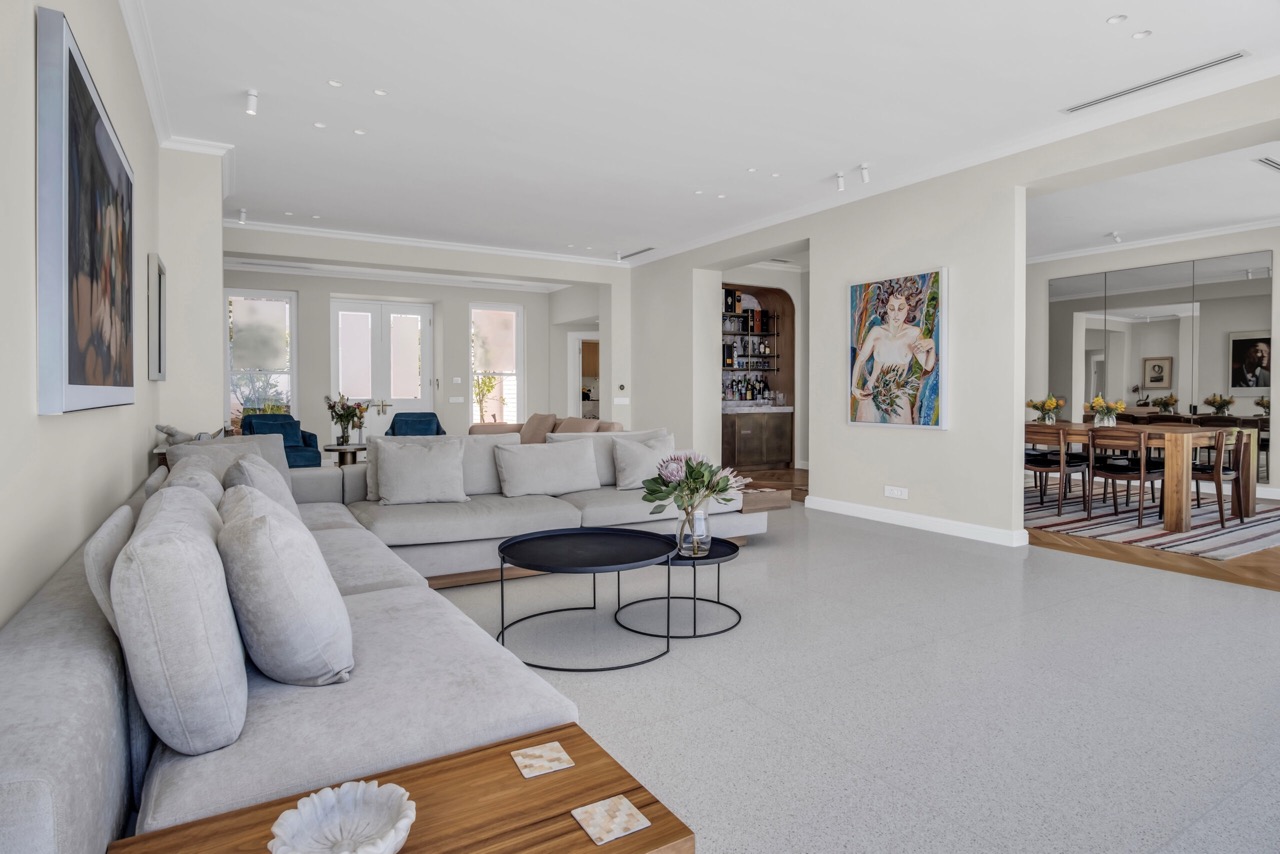 property_db720cd0-2fa6-4c46-989c-b521c12a1fe2_3