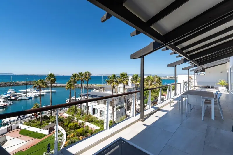 Marinaclub Penthouse in V&A Waterfront – photo 23