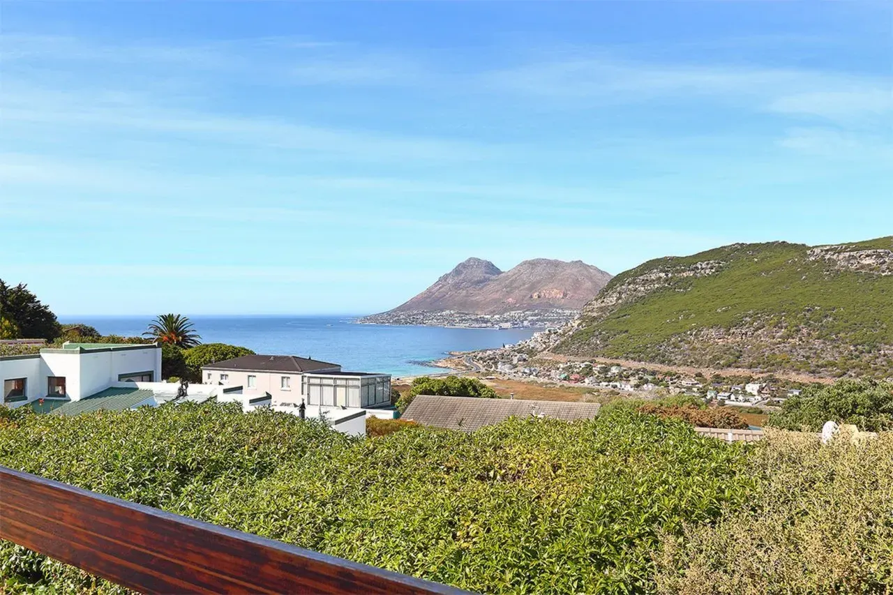 Simonstown Views in Glencairn Heights