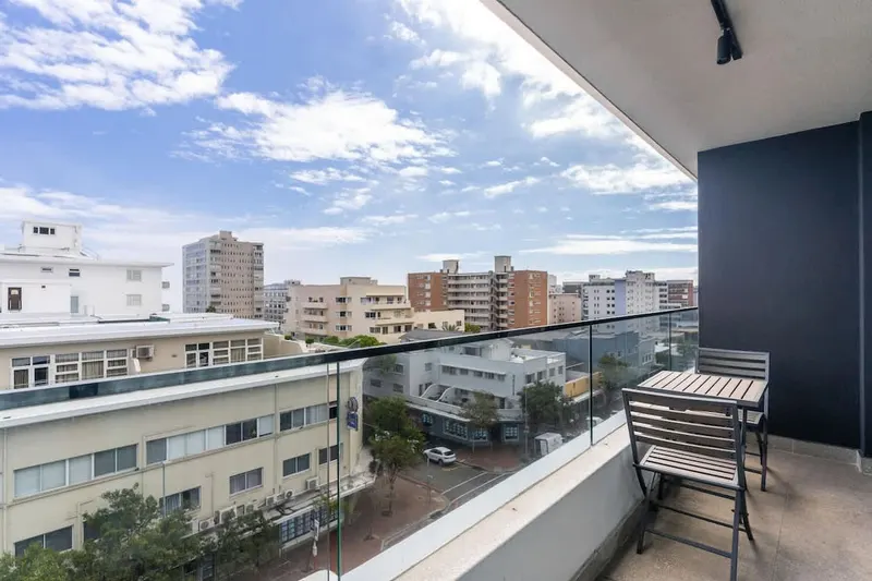 Ruby Views Apartment in Sea Point – photo 12