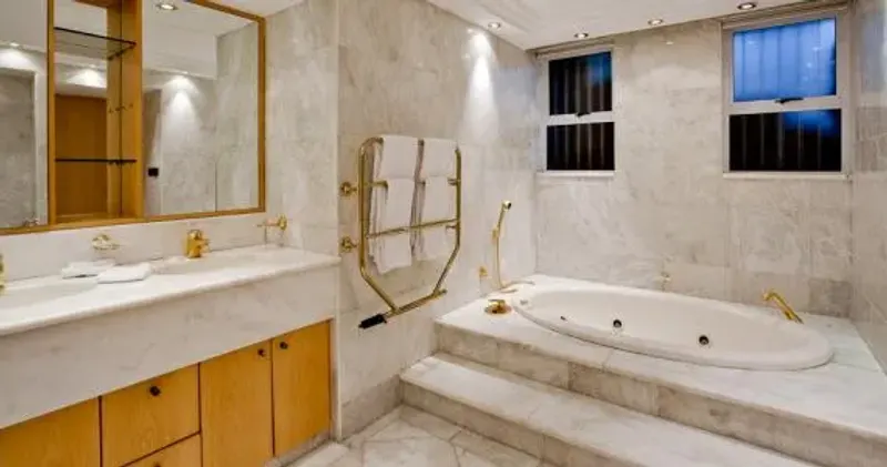 De Wet Villa in Bantry Bay – photo 3