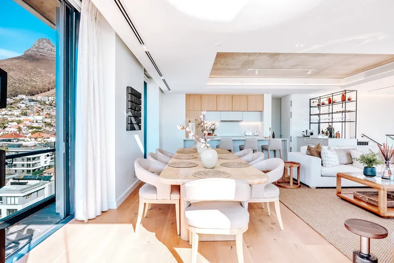 Plush Penthouse in Sea Point – photo 32