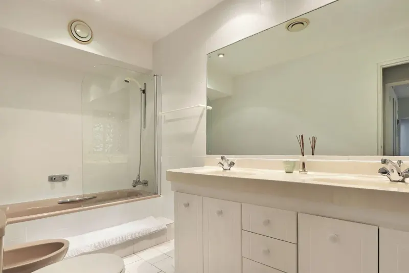 Clifton Gardens Apartment in Clifton – photo 8