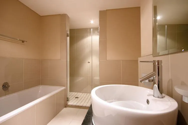 property_dc307313-d514-4449-9f4d-4cbc46313b2f_3
